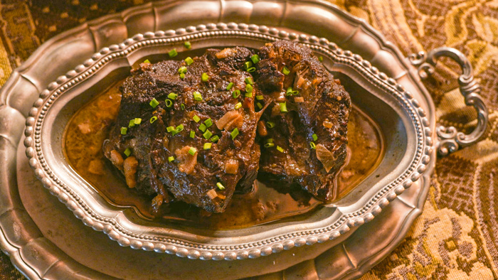 Diviak so šípkovou omáčkou