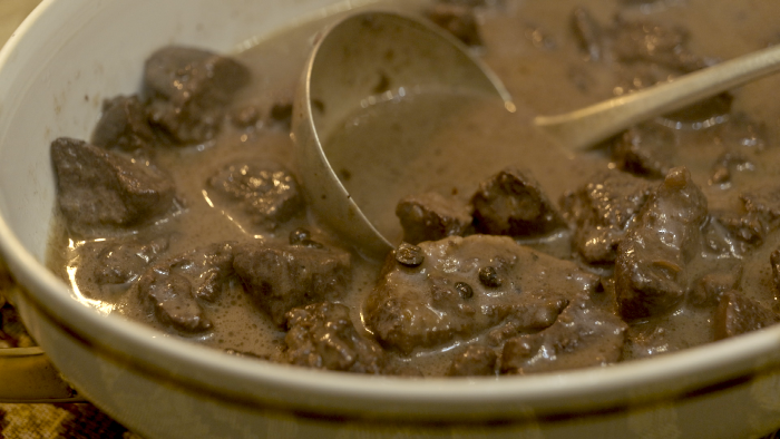 Obrázok receptu - Srnčie ragú na červenom víne