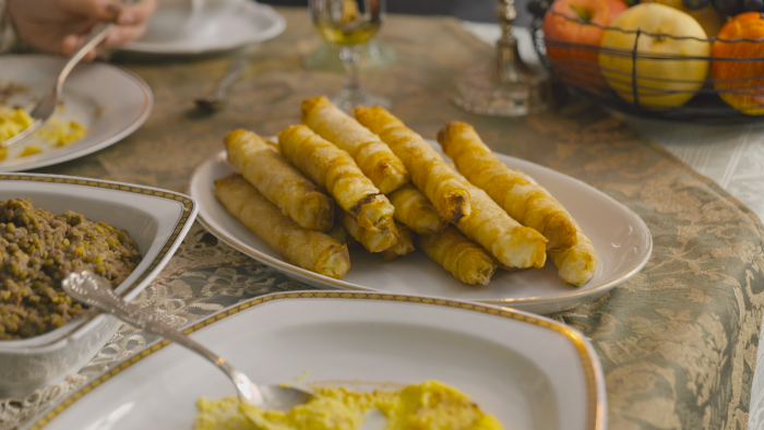 Obrázok receptu - Borek plnený syrom a bylinkami (Sigara böreği)