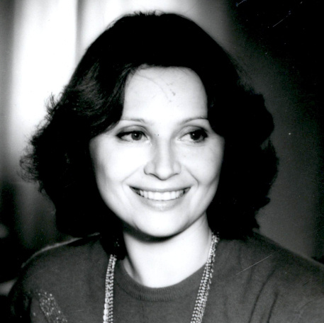 Emília Vášáryová