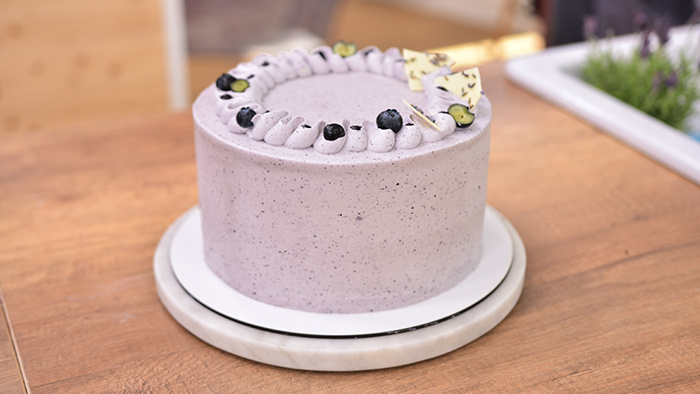 Obrázok receptu - Čučoriedkovo-levanduľová torta