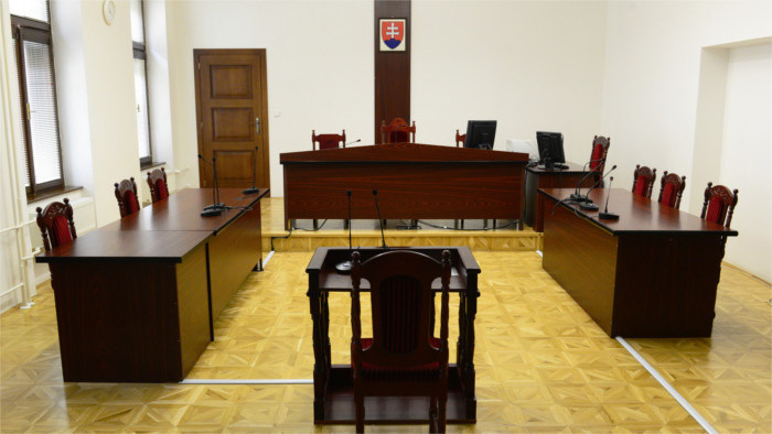 Most people do not trust Slovak courts 