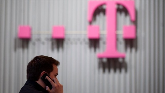 Slovak gov't sells stake in Slovak Telekom to Deutsche Telekom