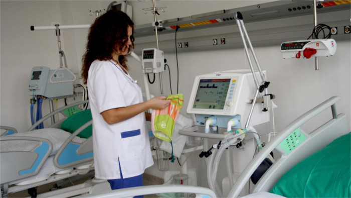 Regierung verhandelt über Mangel an Gesundheitspersonal