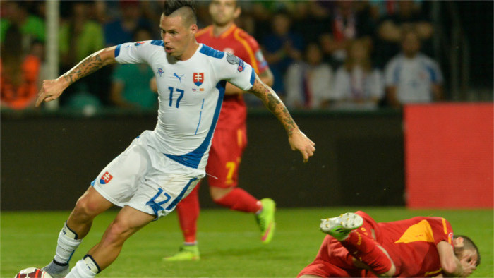 Espaňa derrota a Eslovaquia en partido clasificatorio para Eurocopa 2016
