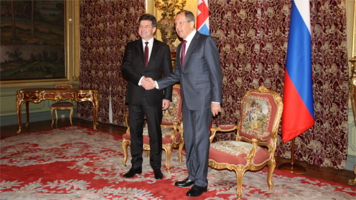Foreign Ministers Lajčák and Lavrov discuss bilateral relations 