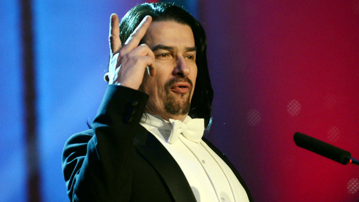 Blahoželáme opernému spevákovi Daliborovi Jenisovi