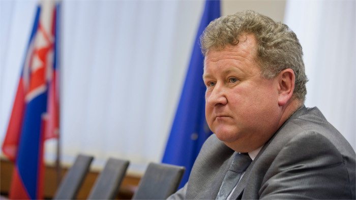 Energy Chairman stands down