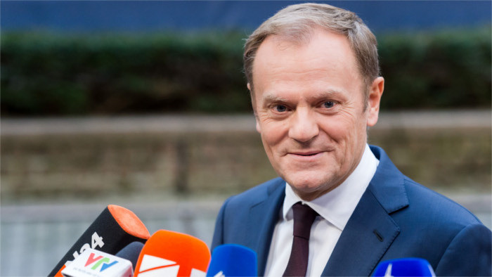 Slovaks support Tusk