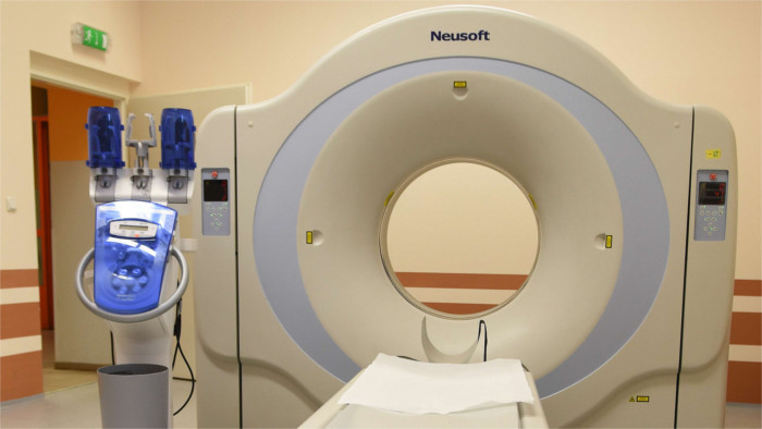 Premier kritisiert private Gewinne in staatlichen Krankenhäusern