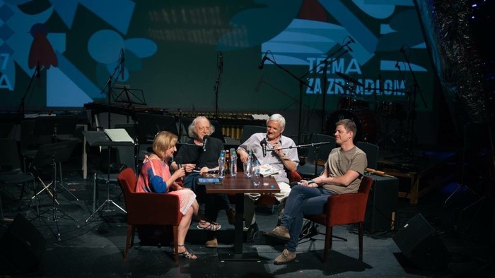 Večer na tému: Babylonská knižnica