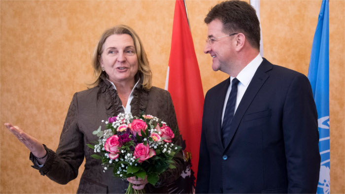 Глава МИД Австрии К. Кнайсл прибыла с визитом в Братиславу