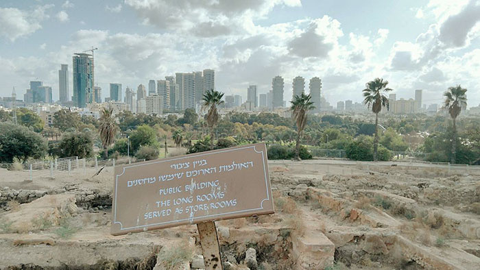 Gaučový surfer_FM: Tel Aviv