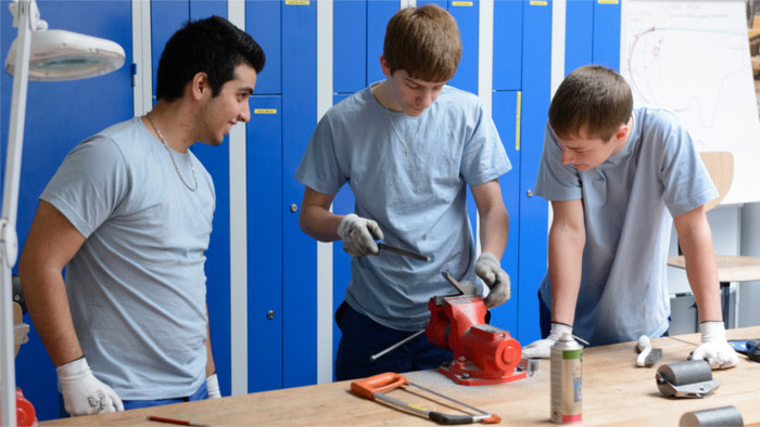 Unterstützung für Mittelschüler bei der Arbeitssuche