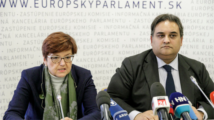Delegation des EU-Parlaments in der Slowakei
