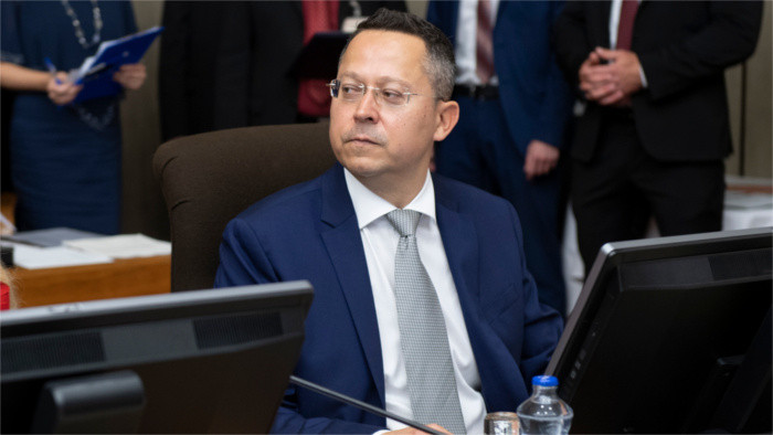 El déficit de finanzas públicas no debería superar el 0,49%