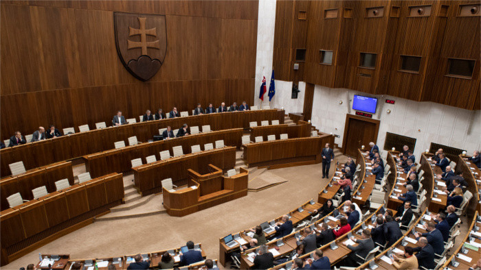 Sondersitzung des slowakischen Parlaments fortgesetzt