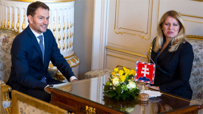 Президент Чапутова встречается с лидерами партий