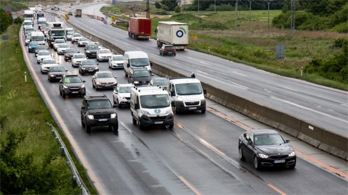 Los gimnasios anuncian posible corte de autopista para protestar por su situación