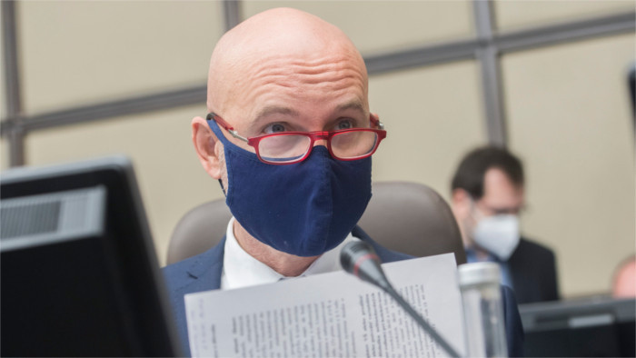 Groehling: I'm not resigning, but I would write my thesis differently today 