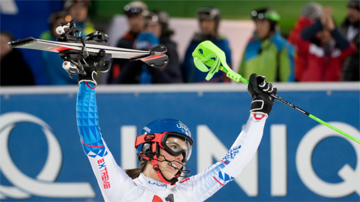 Otra gran victoria en la Copa del Mundo de la esquiadora Petra Vlhová