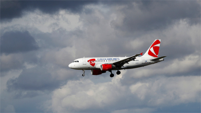 Questions autour du transporteur aérien national