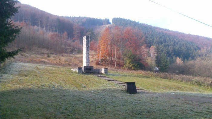 01.jpg