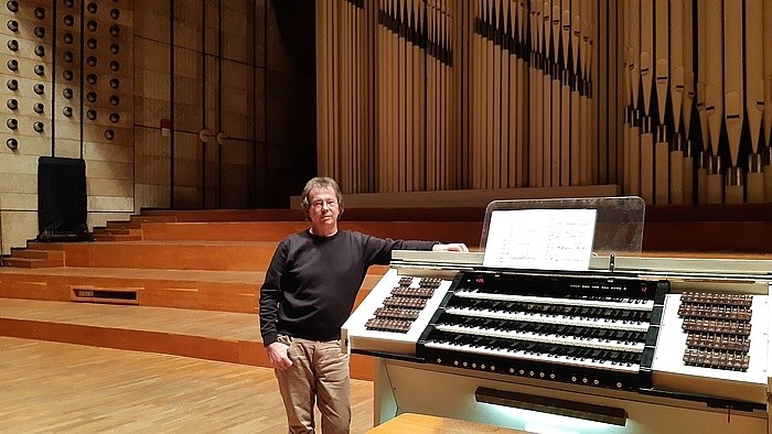 01_Willibald-Guggenmos-Orgel-RTVS_Kay Zeisber1.jpg