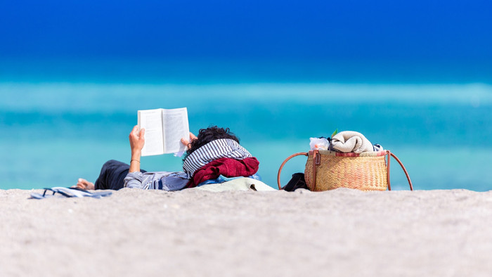 Knižka pod slnečník aj dáždnik