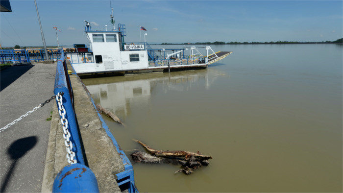 Straße unter der Donau wird gebaut
