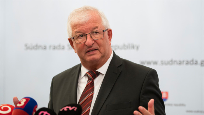 Gerichtsratsvorsitzender zur Unabhängigkeit der Justiz