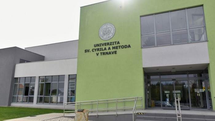 COVID-19 : nouveau thermocycleur à Trnava 