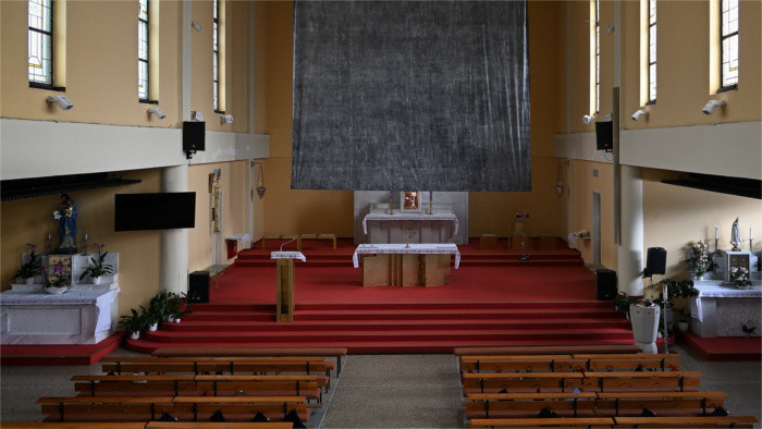 Proposition d´amendement de la loi sur les Eglises