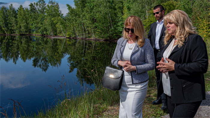 Zuzana Čaputová dans la région de Banská Bystrica