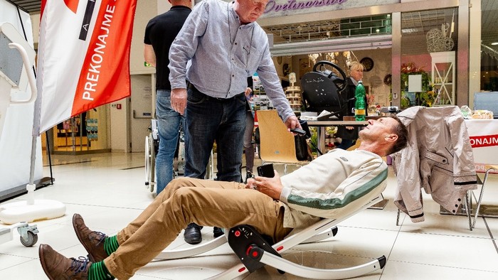 4E6B6814 (1280x1023).jpg