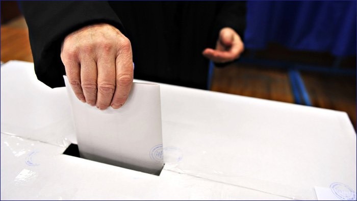 Exkluzívny prieskum RTVS postoja Slovákov k spoločenským a politickým témam