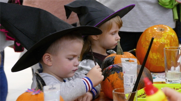 Los días de Todos los Santos y los Difuntos se entremezclan cada vez más con Halloween