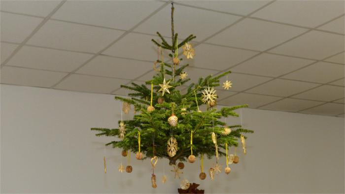 Christmas in the pre-consumerism era