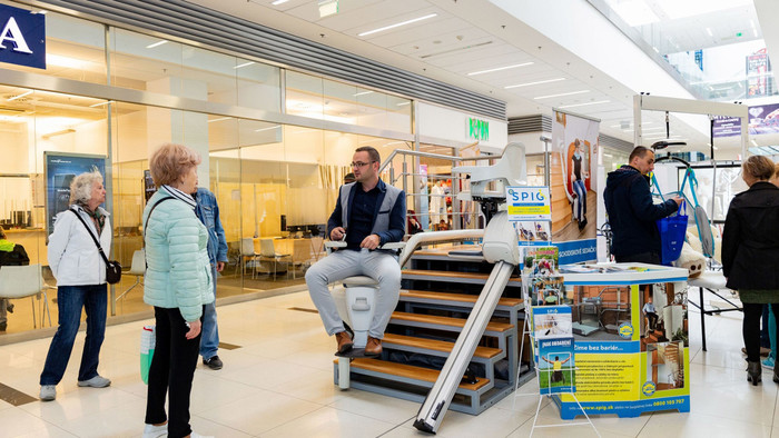 Výstava kompenzačných pomôcok pre zdravotne postihnutých