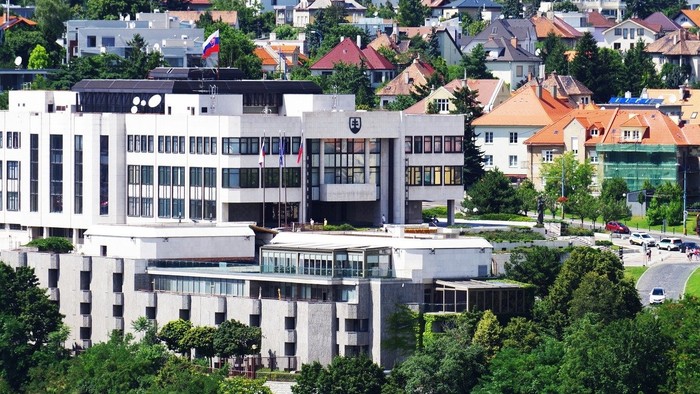 A kormány négy éve gazdasági szempontból