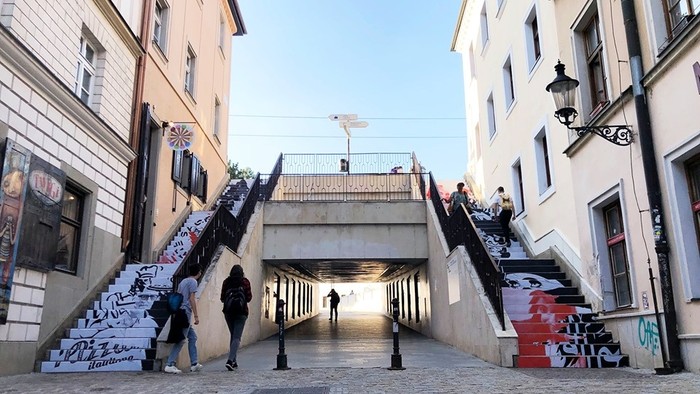 Pošliapte The Staircase Aleša Vojtáška