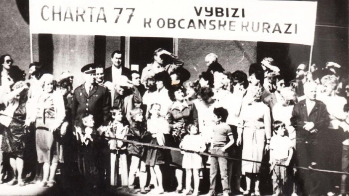 Charta 77: és eltelt negyven év...