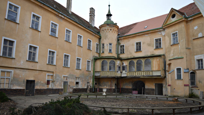 Na hlohovskom zámku pripravujú vianočné stretnutie