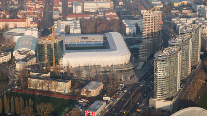 Uličkami Tehelného poľa v Bratislave