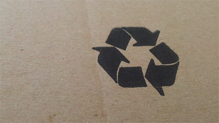 Osud recyklačného centra v Štúrove je neistý