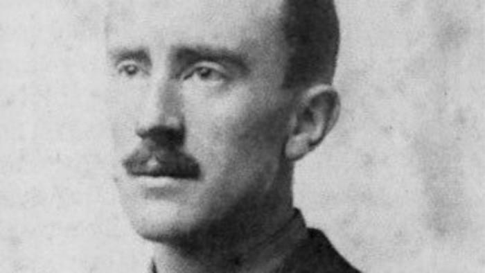 Kto bol John Ronald Reuel Tolkien?