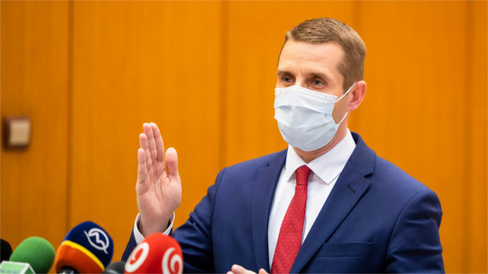 Klus: EU must ensure vaccine manufacturers meet contractual obligations