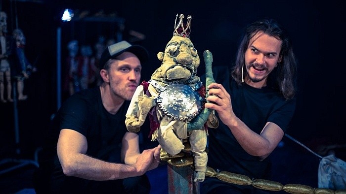 01_koenig-ubu Dezorzovo litkove divadlo.jpg