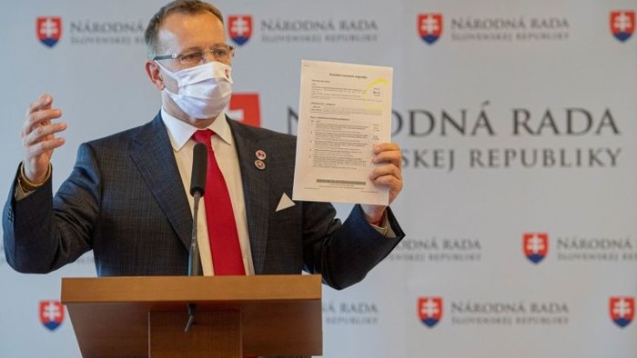Kollár plágiumbotránya miatt felülvizsgálhatják a szakdolgozatokat