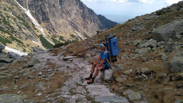 S nosičom Martinom Vnenčákom na Téryho chatu